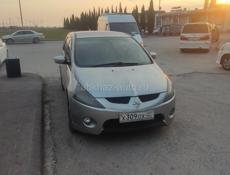 Mitsubishi Grandis