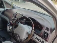 Mitsubishi Grandis