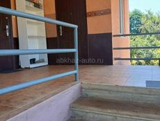 Продаю жилой дом с ухоженным садом