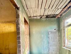 1,5 - К. КВАРТИРА В СУХУМЕ ПО ПР. АИААИРА  ЗА 2,1 млн.₽