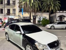 Nissan fuga