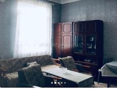СДАМ 2 КОМНАТНУЮ КВАРТИРУ В ЦЕНТРЕ НА 2 ЭТАЖЕ
