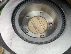 Тормозные диски LC200 (новые)