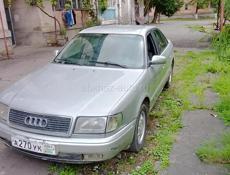 Audi 100