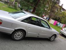 Audi 100