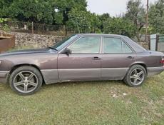 Mercedes-Benz 124