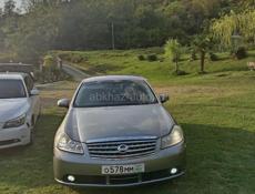 Nissan fuga