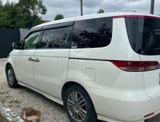 Honda Еlysion