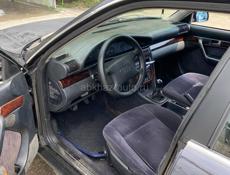Audi 100