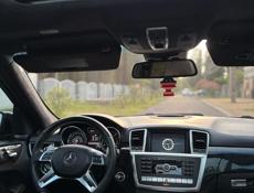 Mercedes-Benz ML