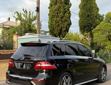 Mercedes-Benz ML