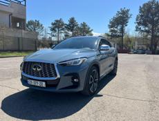 Infiniti QX56
