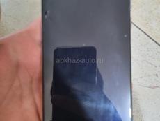 POCO f4 gt ,128 г,Игровой телефон с тригерами в хорошем состоянии 