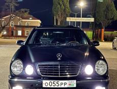 Mercedes-Benz E-Класс