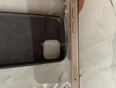 айфон 13 мини, и айфон 11 оба по 15 тысяч