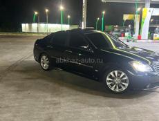 Nissan fuga