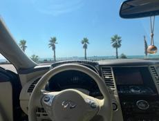 Infiniti FX