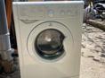 Стиральная машинка indesit