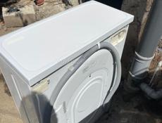 Стиральная машинка indesit