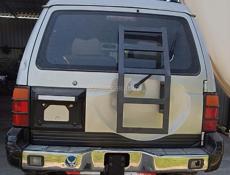Mitsubishi Montero