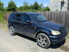 Mercedes-Benz ML