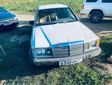 Mercedes-Benz 190