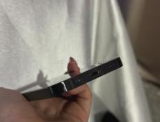 Продаю iPhone 14 pro