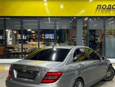 Mercedes-Benz C-Класс