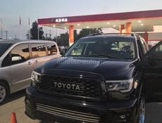 Toyota Sequoia