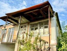 УЧАСТОК 6,2 СОТКИ С КАРКАСОМ ДОМА  В СУХУМЕ НА МАЯКЕ