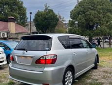 Toyota Ipsum