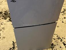 Sony PlayStation 5 (slim)