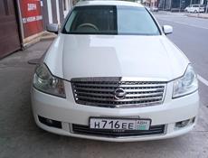 Nissan fuga