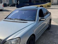 Mercedes-Benz 200-Series