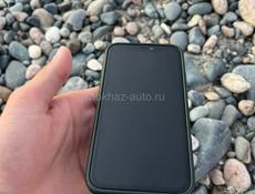 11 Айфон в отличном состоянии работает все!!! 