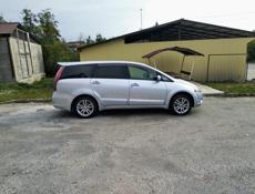 Mitsubishi Grandis