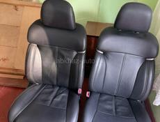 Сидения на Lexus GS