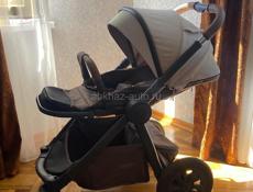 Продается универсальная коляска 3 в 1 Happy Baby mommer pro (коляска оснащена люлькой,прогулочным блоком и автокреслом) В использовании была 10 месяцев.