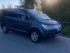 Mitsubishi Outlander XL