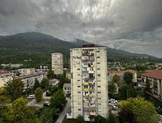 Продается 3-х комнатная квартира в центре города 