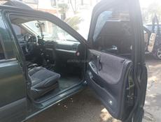 Opel Monterey