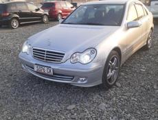 Mercedes-Benz C-Класс
