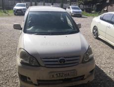 Toyota Ipsum