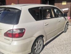 Toyota Ipsum