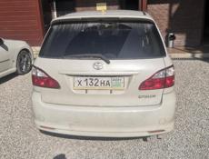 Toyota Ipsum