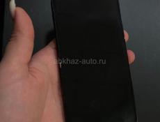 Айфон 12 +79407720608 Продаю телефон айфон 12 . Не вскрывался . Экран родной и батарея тоже .коробка ,зарядка,блок,чехлы все в наличии .