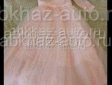 Продам платье для девочек 