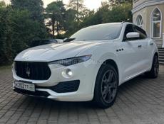 Maserati 222
