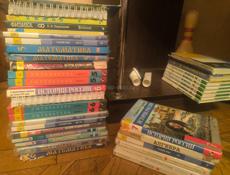 Продам книги 