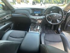 Nissan fuga